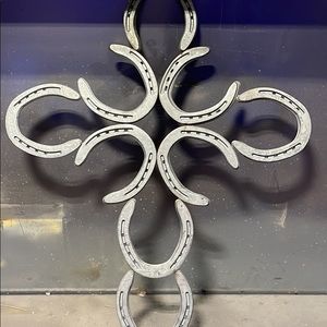 Horse shoe cross
